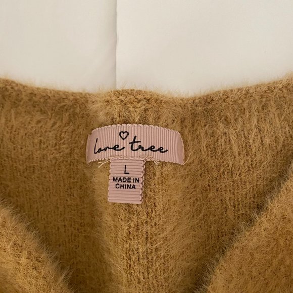 LOVE TREE Sweater - Picture 5 of 9